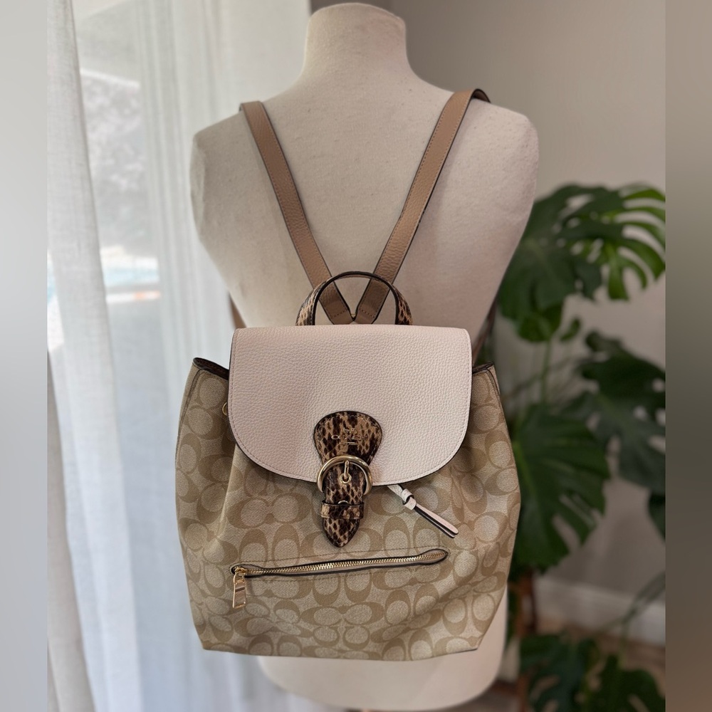 Coach Kleo Backpack Signature Canvas Snake Detail Cream Tan Leather New